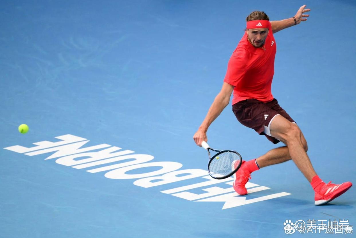 欧洲网球队鏖战世界网球队，兹维列夫完成帽子戏法