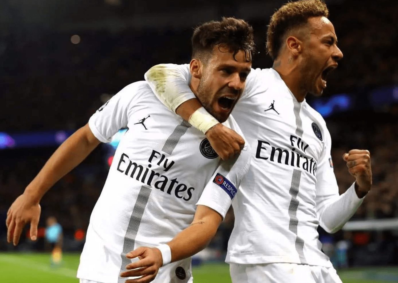 关于曼联完胜莱比锡红牛，罗德里戈高光表现的信息