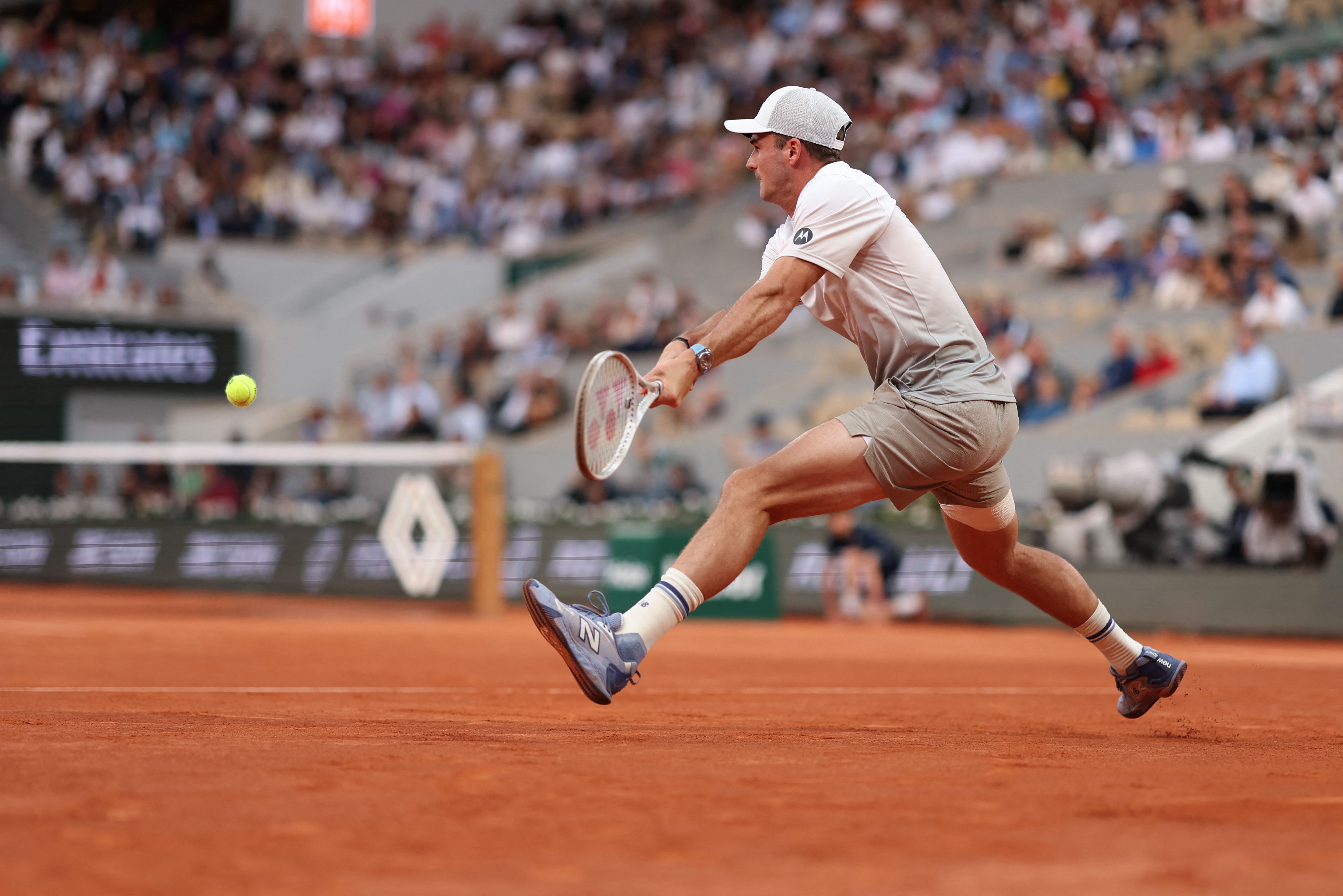 美国网球队力克英国网球队,阿尔卡拉斯制霸全场的简单介绍 美国网球队力克英国网球队,阿尔卡拉斯制霸全场的简单介绍