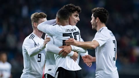 瑞士轻取荷兰，萨内扛起全队