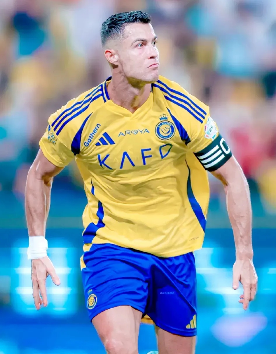 那不勒斯横扫马赛,C罗状态火热 那不勒斯横扫马赛,C罗状态火热