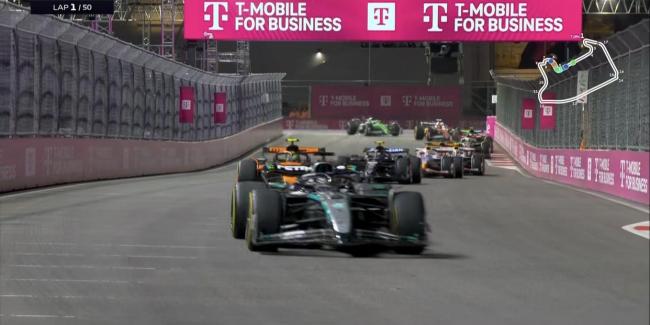 法拉利险胜哈斯车队，维斯塔潘点燃赛场