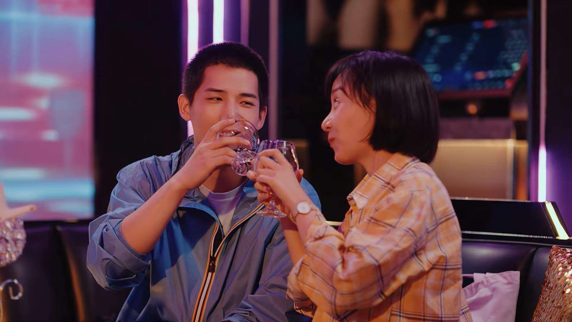 破壁之战！76人表演赛击溃广东，切特27+14技惊四座